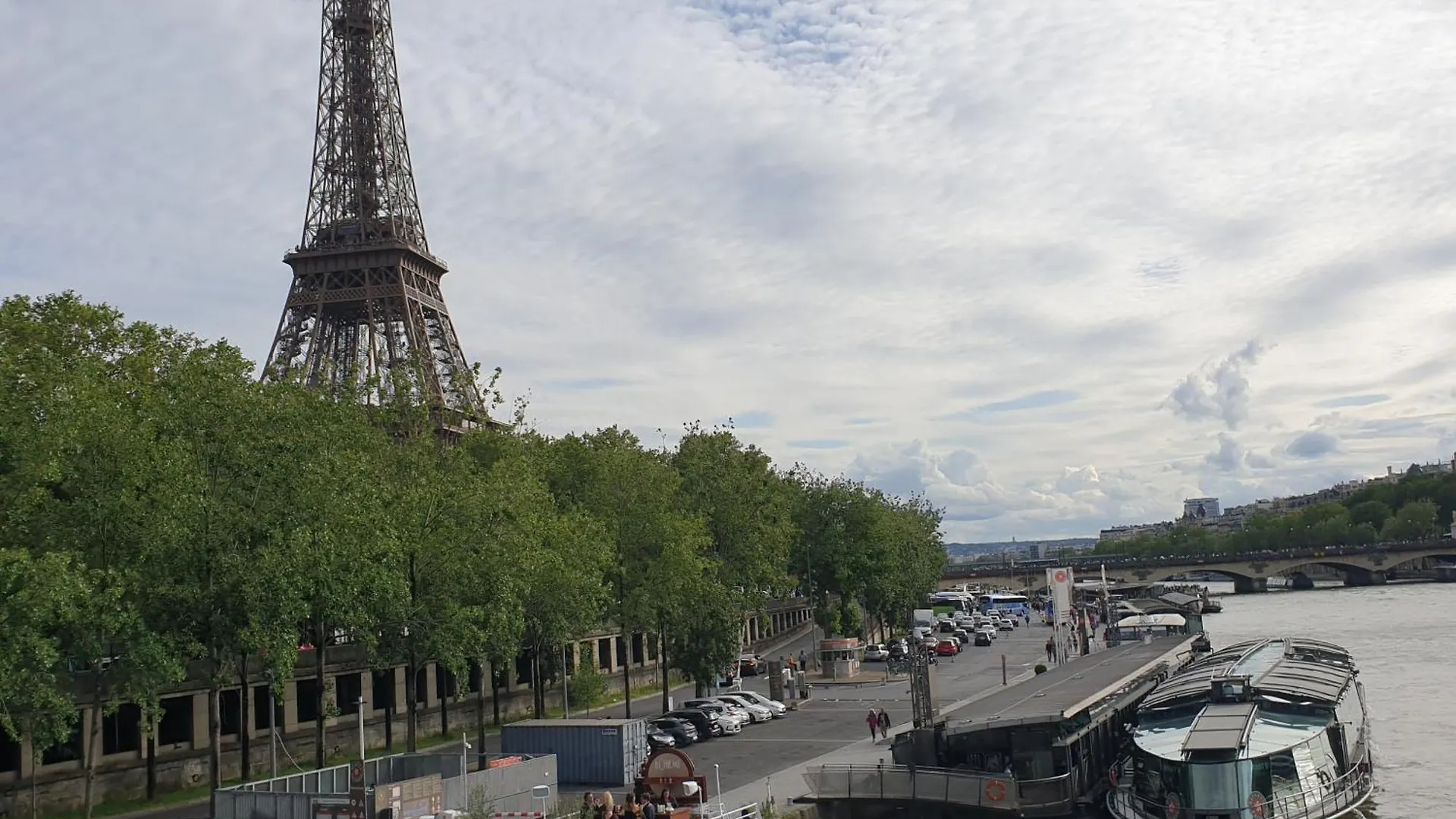 Studio Eiffel Tower Trocadero Paris